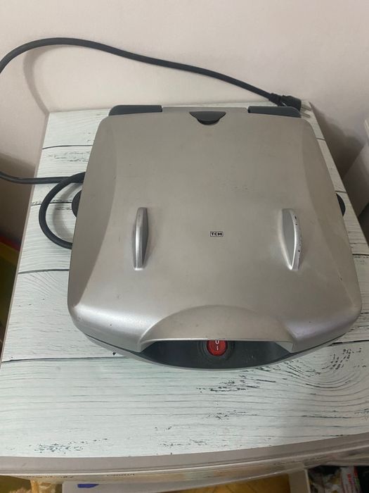 Вафельниця електрична  TCM