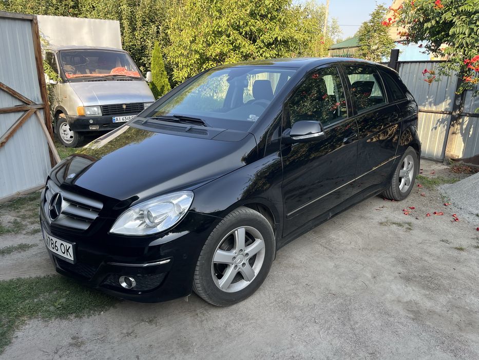 Mercedes-Benz B170