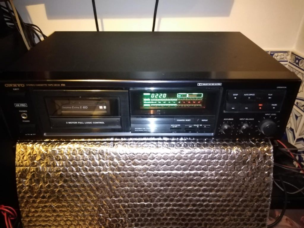 Gravador de cassetes Onkyo