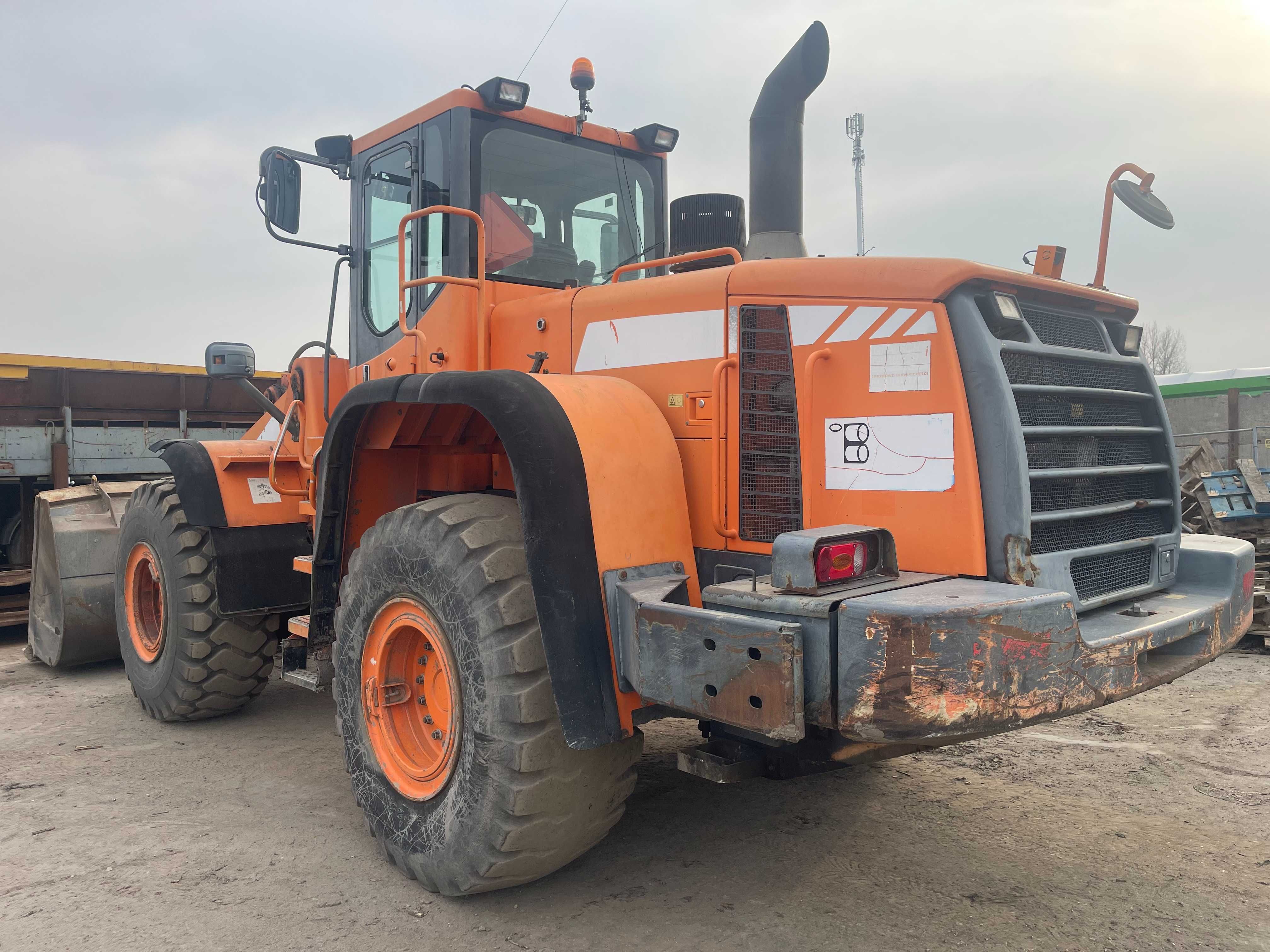 Ładowarka DOOSAN DL 350 ROK PROD. 2011