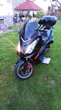 Peugot Satelis Compressor 125