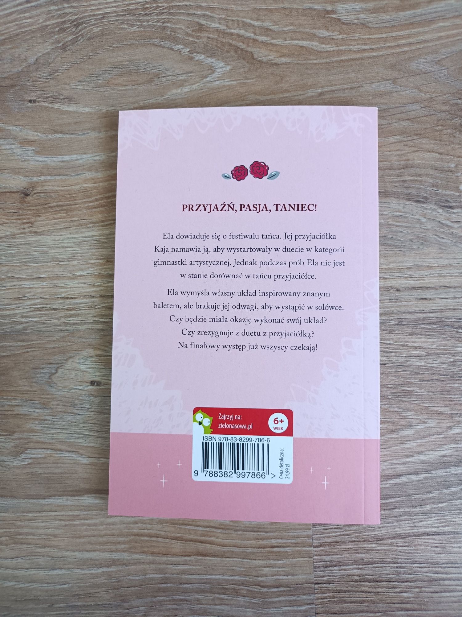 Akademia tańca. Naszyjnik przyjaźni