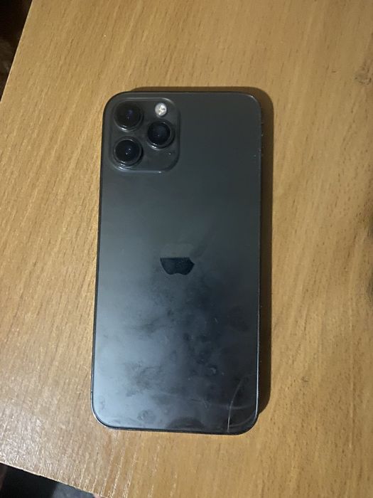 Iphone 12 pro max на запчастини