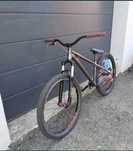 Dirt ns bikes zircus