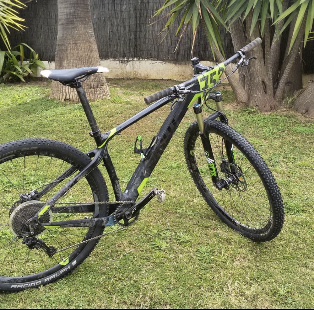 Troco Bicicleta Giant XTC Carbono Roda 29