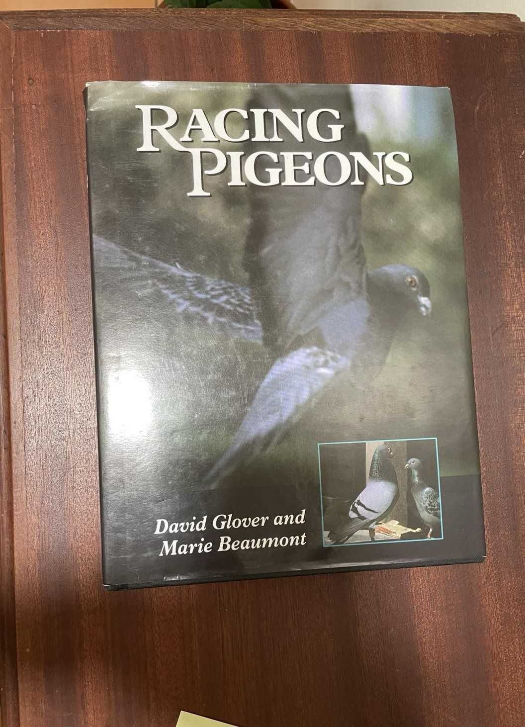 Livro de columbofilia " Racing Pigeons" de 1999