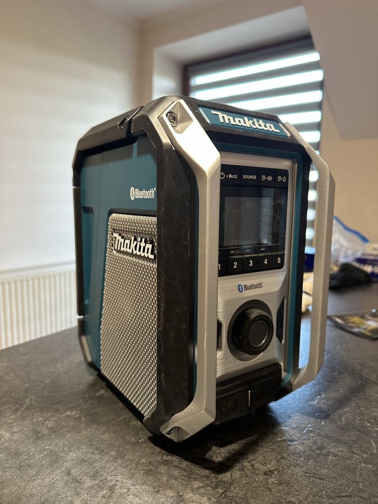 Radio makita dmr 114