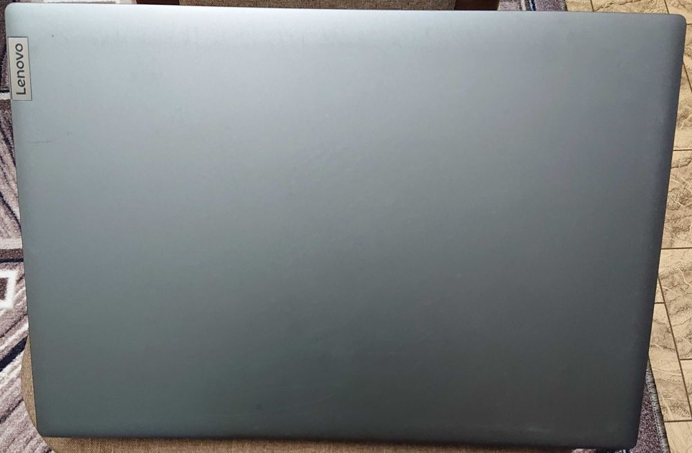 Lenovo/17,3" FHD IPS/Intel i3-1005/SSD 256Gb/4 Gb DDR4/бат.3 час