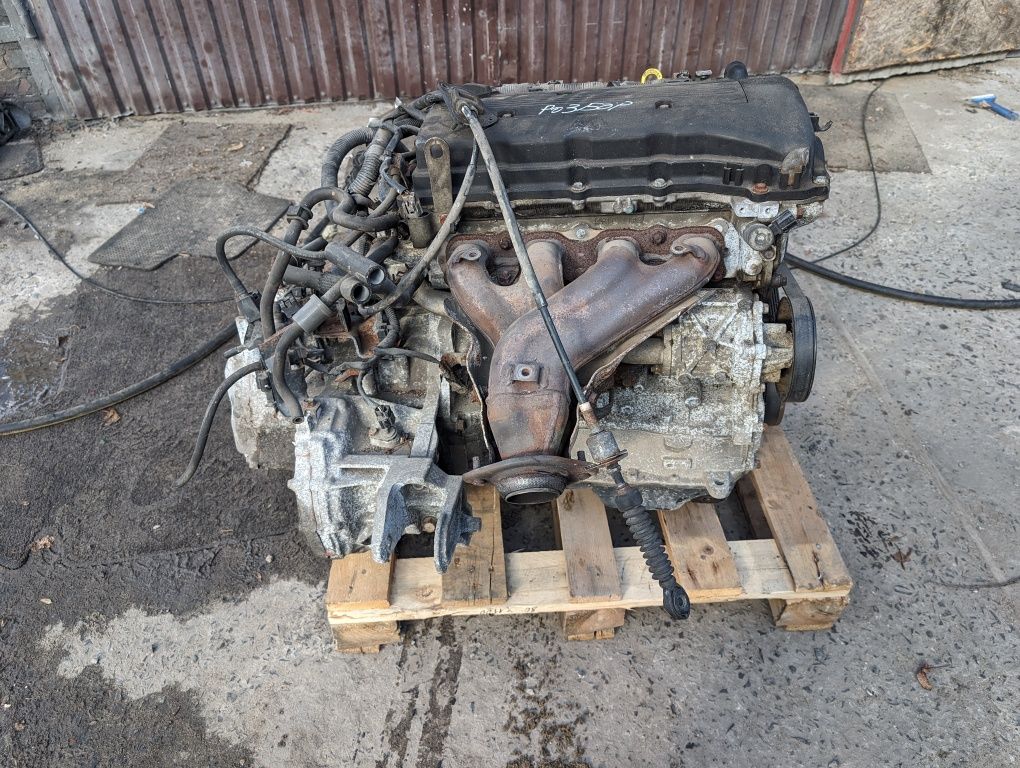 Розбирається Двигун 4b10 1.8 mitsubishi lancer 10