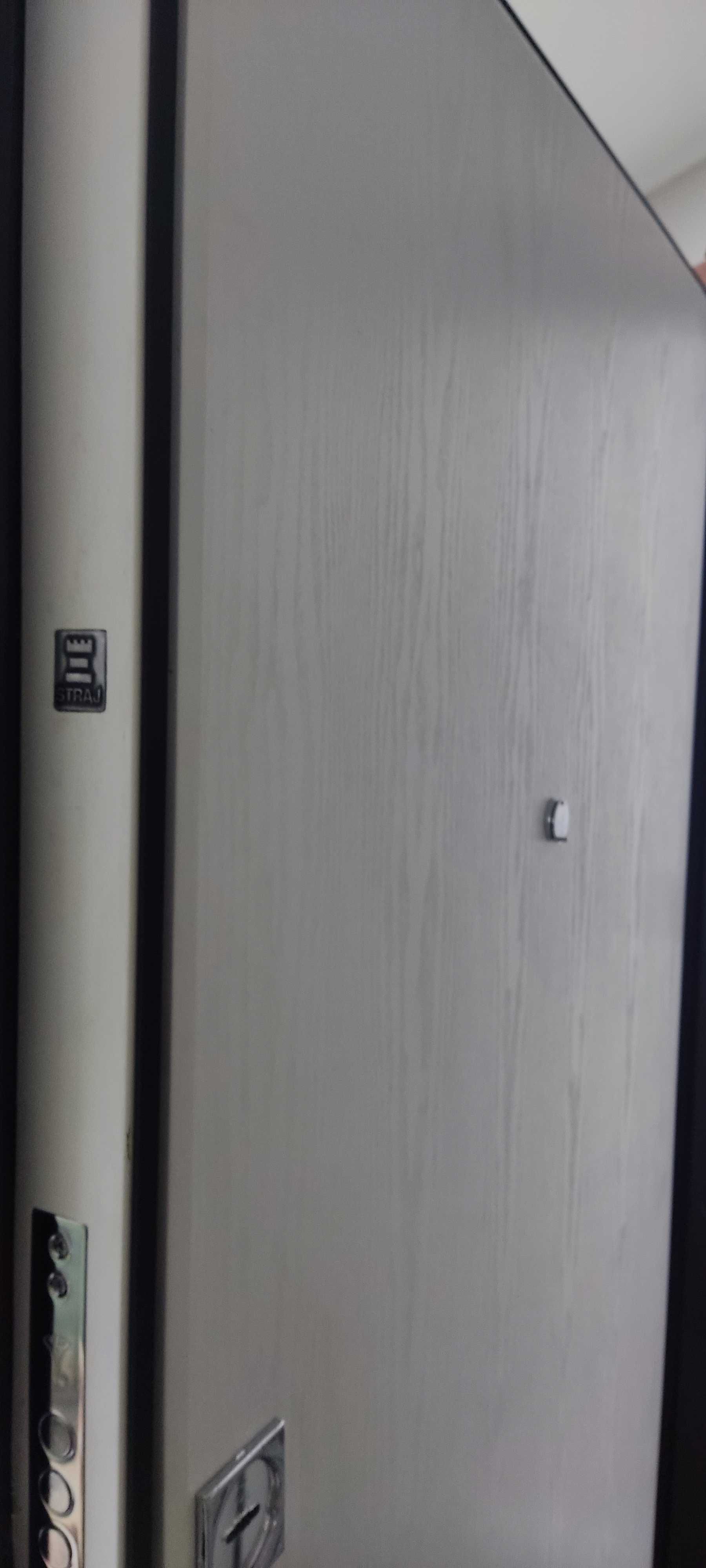 Вхідні двері ТМ Страж LUX Standart Мела D венге темн горіх/біле дерево