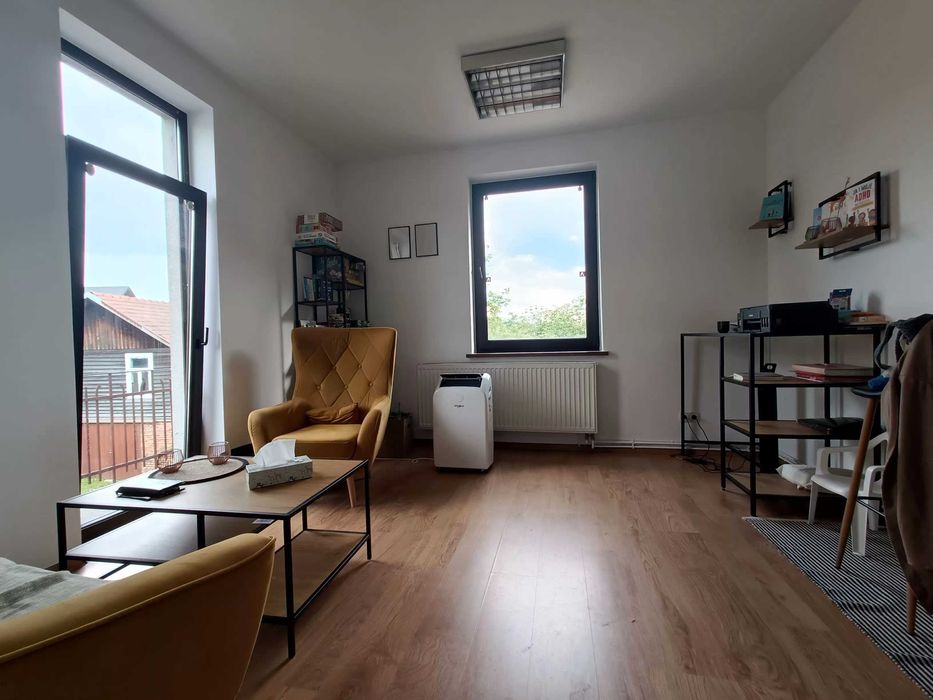 Lokal usługowy na wynajem, Rabka-Zdrój, Centrum, Orkana 15, I piętro