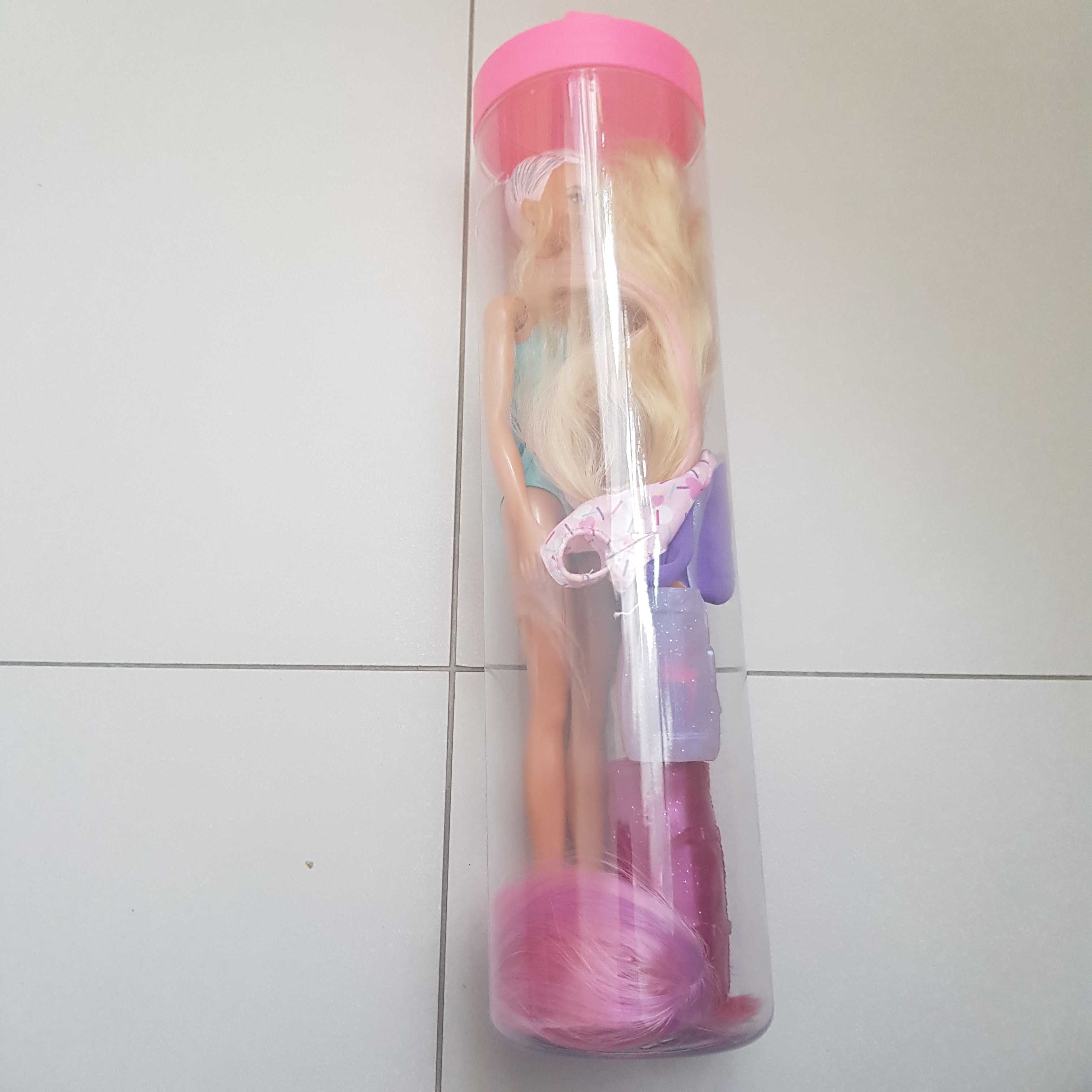 Barbie lalka kolorowa w tubie GPD54