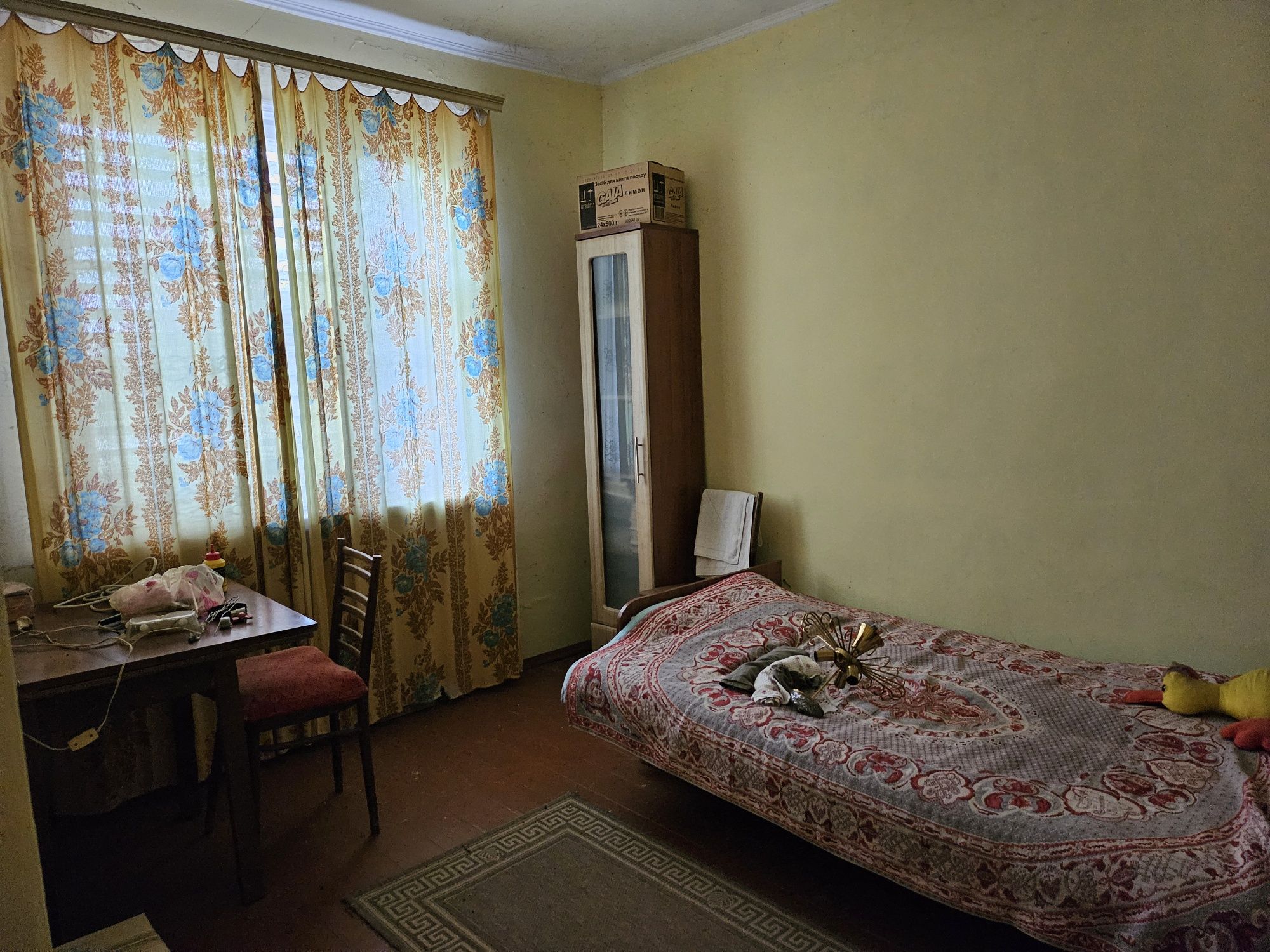 Будинок з банею, чорнозем, село не було в окупації