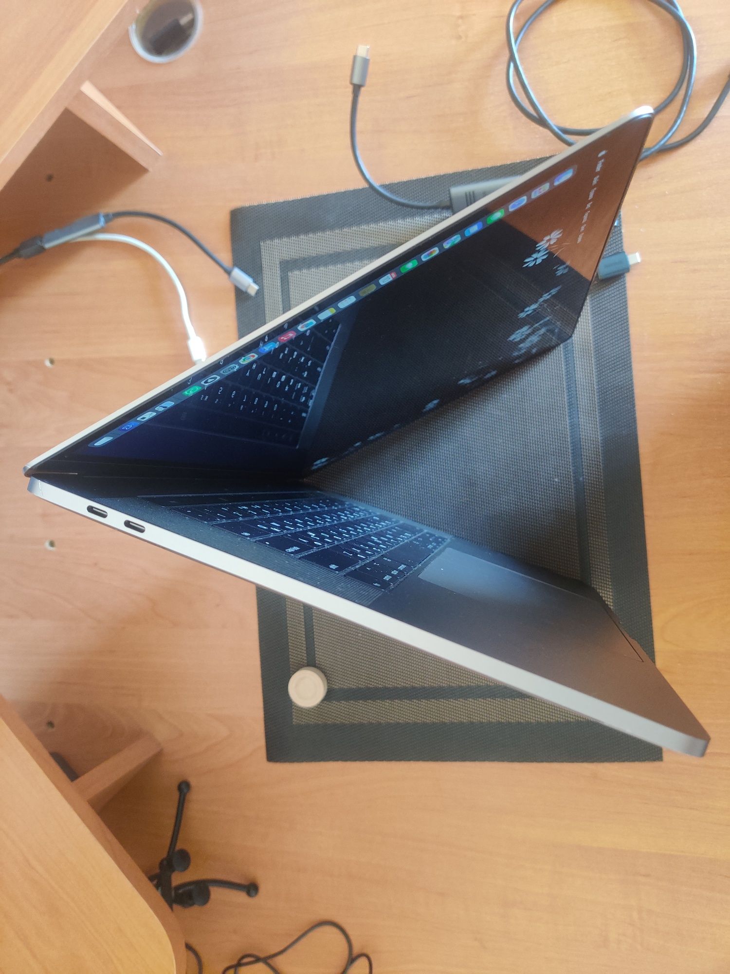 Ноутбук Apple A1707 MacBook Pro  Space Gray