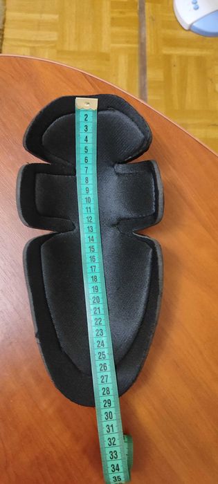 Мото защита, наколенники в джинсы/штаны.