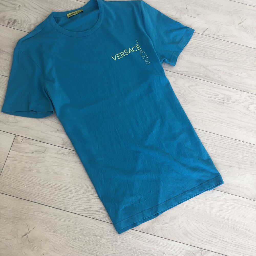 Футболка versace jeans S size