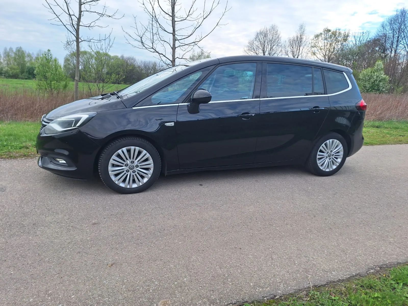 Opel Zafira COSMO 2.0/170