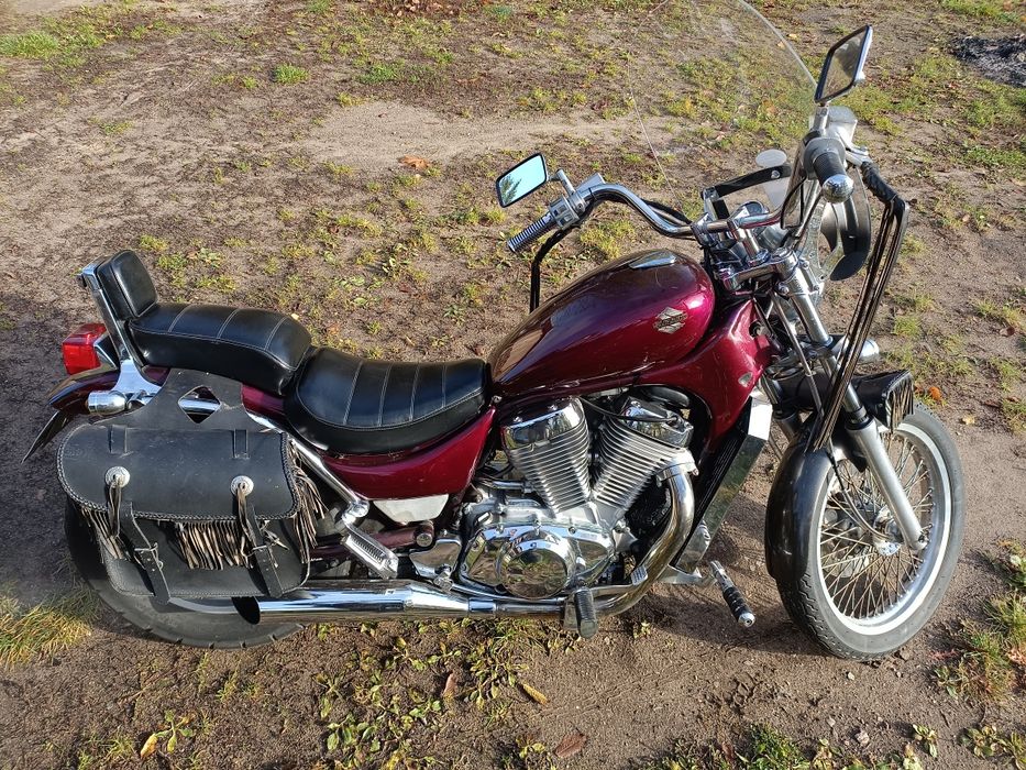 Suzuki VS700 Intruder 1986r