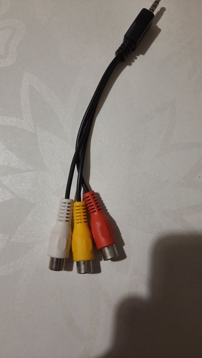 Кабель 3.5 jack-3RCA F 0.1м