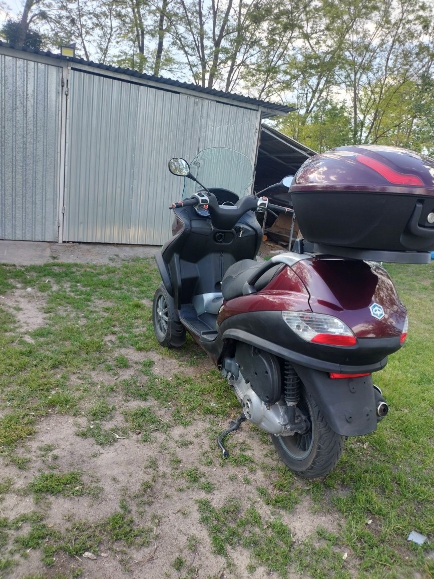 Piaggio MP3. 125cc 2011 rok na kat B