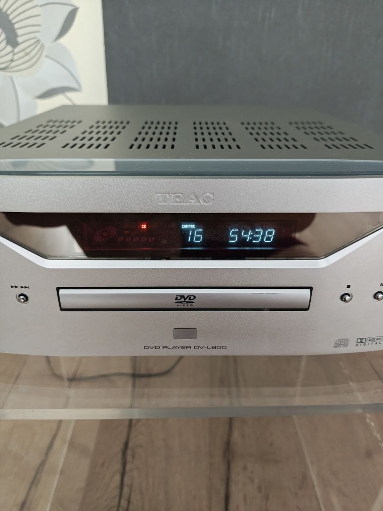 Odtwarzacz CD,DVD, Teac DV-L800 Japan