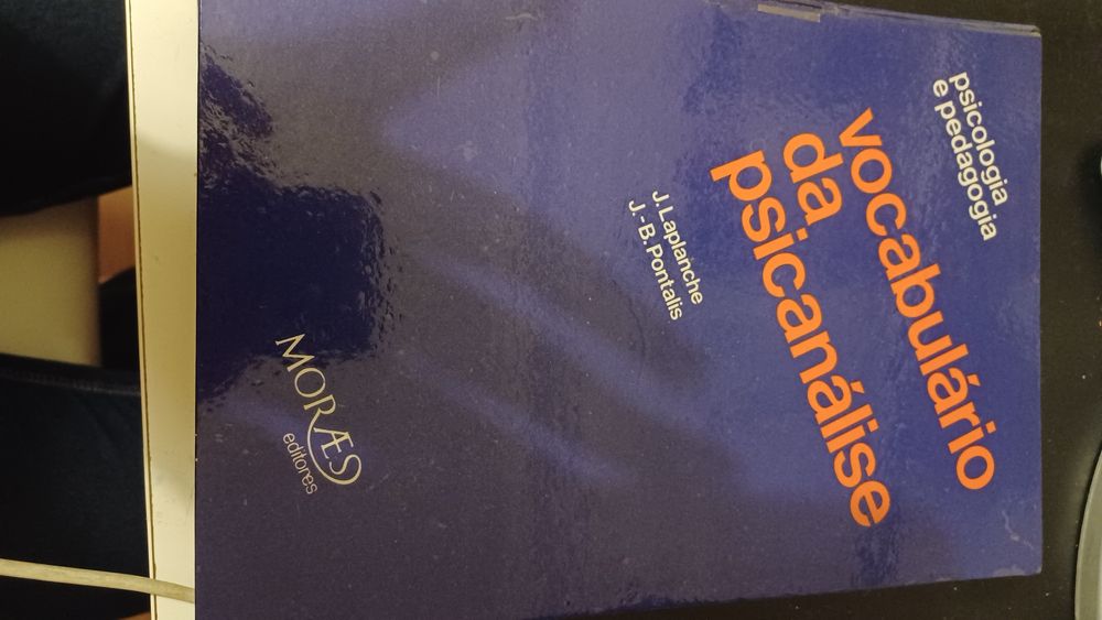 Livro "Vocabulário da Psicanálise" de J. Laplanche e J.-B. Pontalis