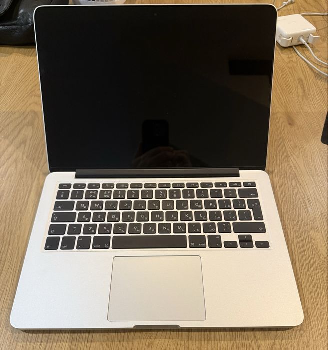 MacBook Pro (Retina, 13-inch, Early 2015)