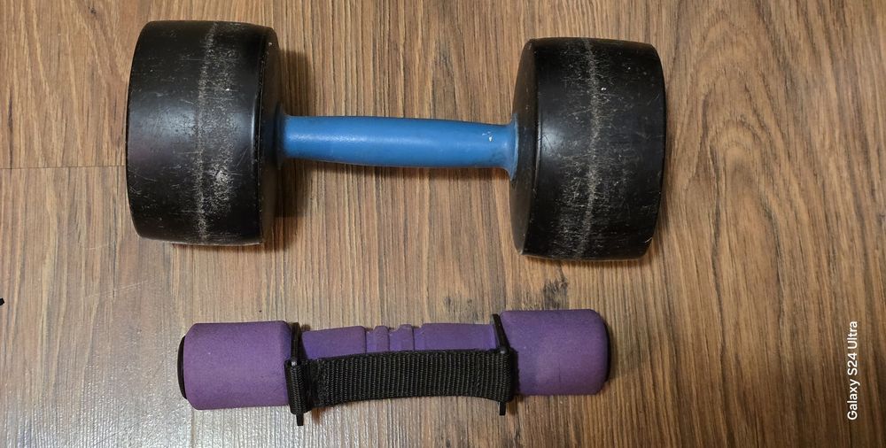 Oddam za darmo Dwa hantelki