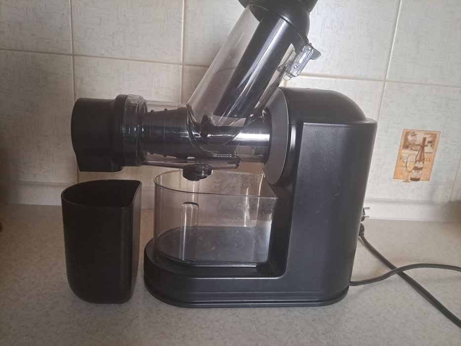 Соковижималка шнекова PHILIPS Viva Collection HR1889/70
