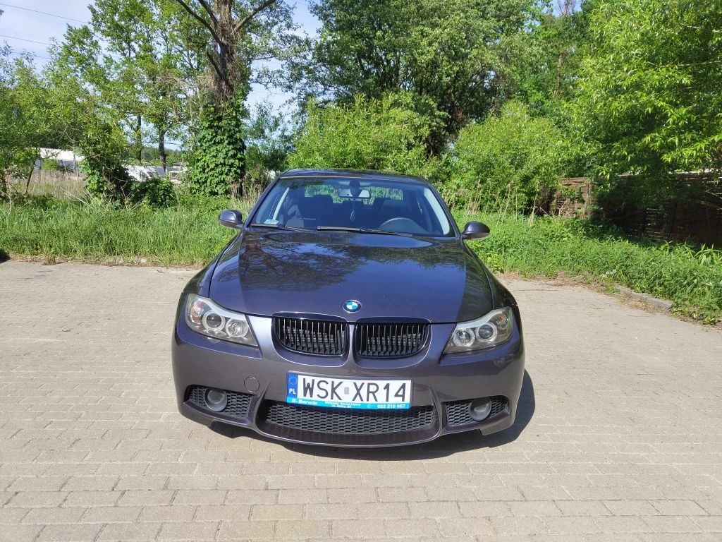 BMW E90  318D 2008