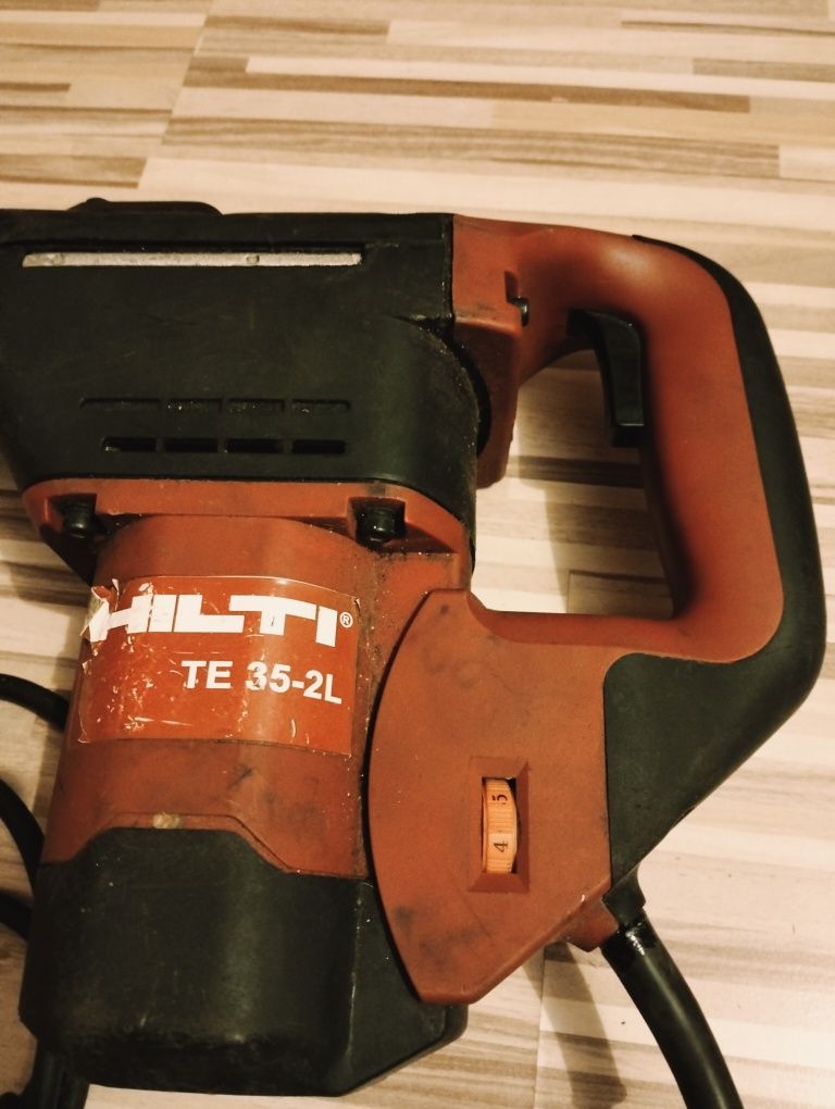 HILTI, Перфоратор,хілті