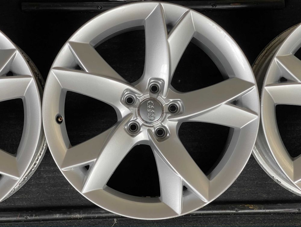 Диски R18 5/112 Audi A3 A4 A5 A6 Q5 Q3 Skoda Superb A7 A8 VW Passat B8