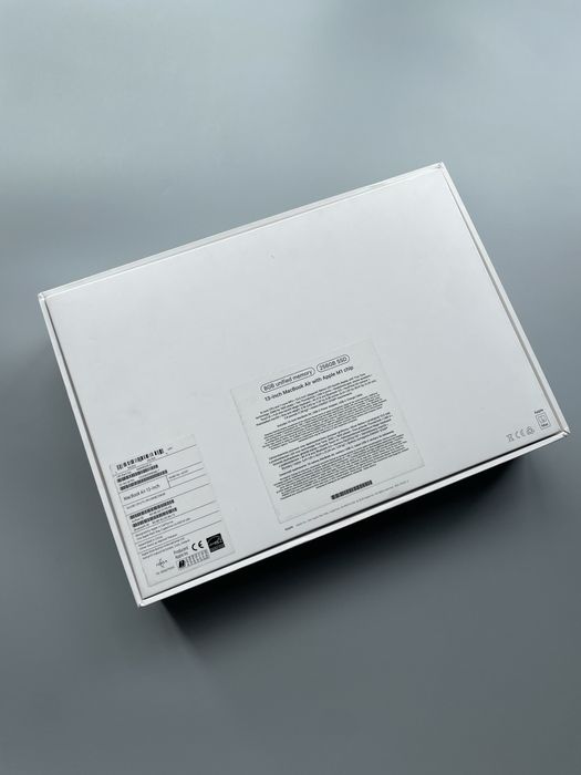 Ноутбук Apple MacBook Air 13 M1, 8gb memory, 256gb ssd