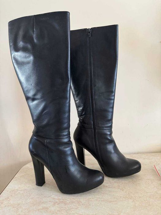 Чоботи довгі (до коліна), натуральна шкіра, розмір 40