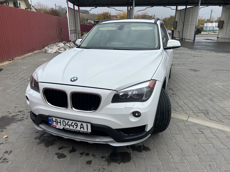 Продам BMW X1 перший власник повний привід