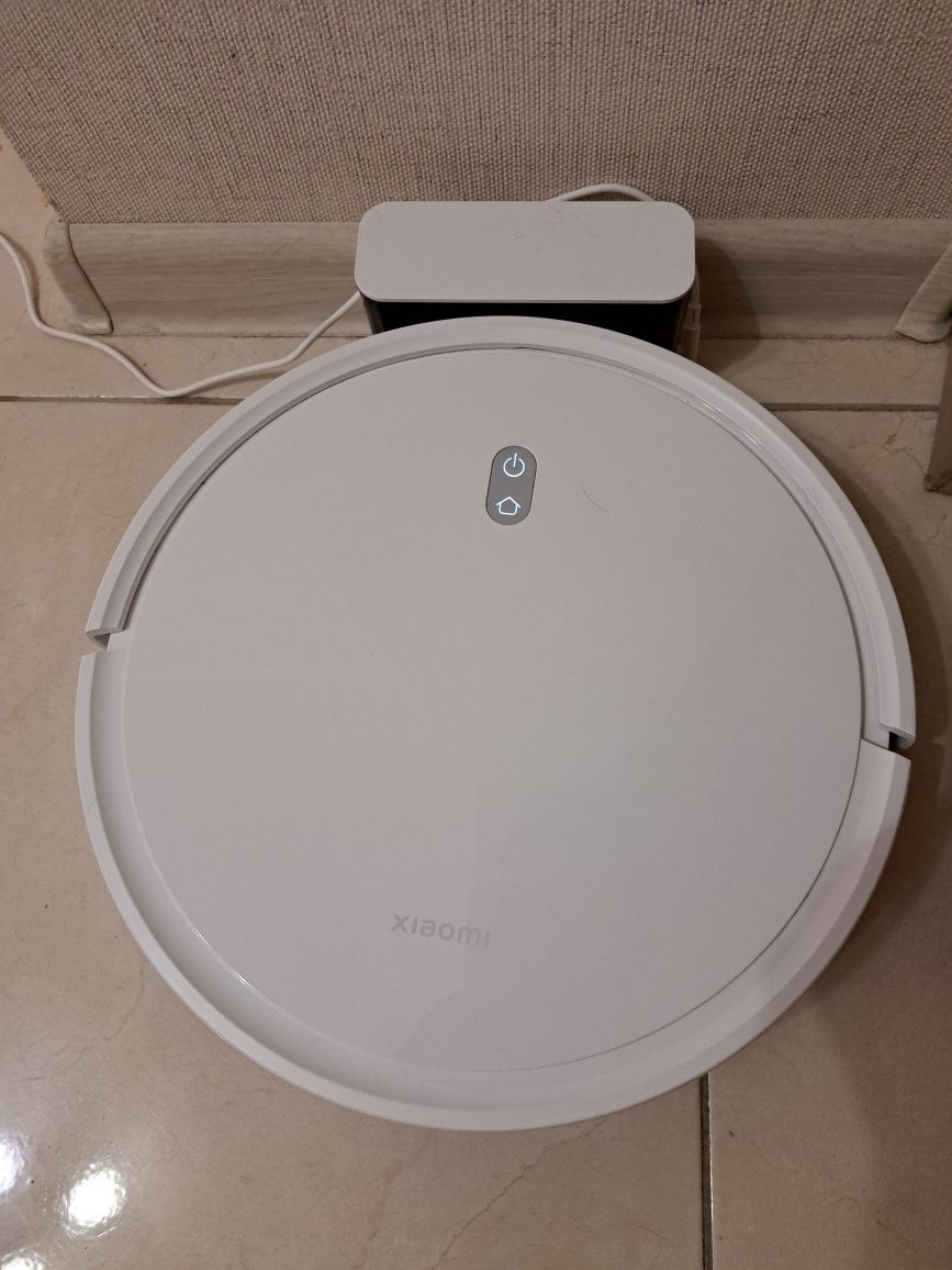 Робот-пылесос Xiaomi Vacuum E10