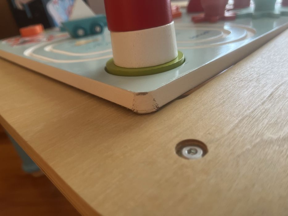 Brinquedo crianças 18m como novo. Atividades Montessori. Madeira. Mesa