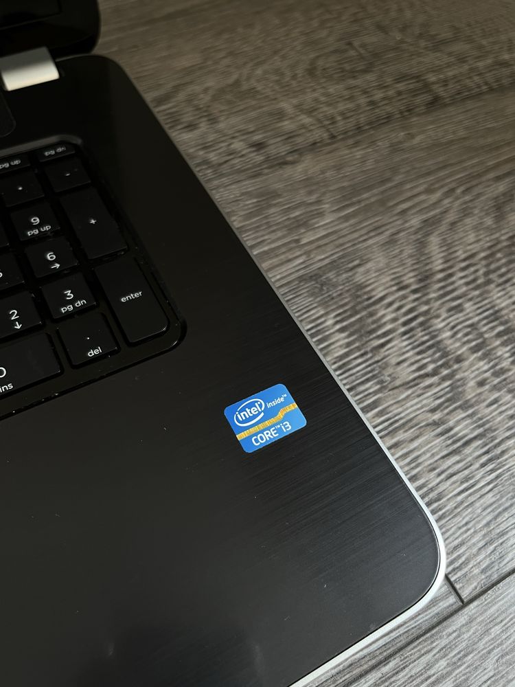 Laptop HP Pavilion 17 notebook pc