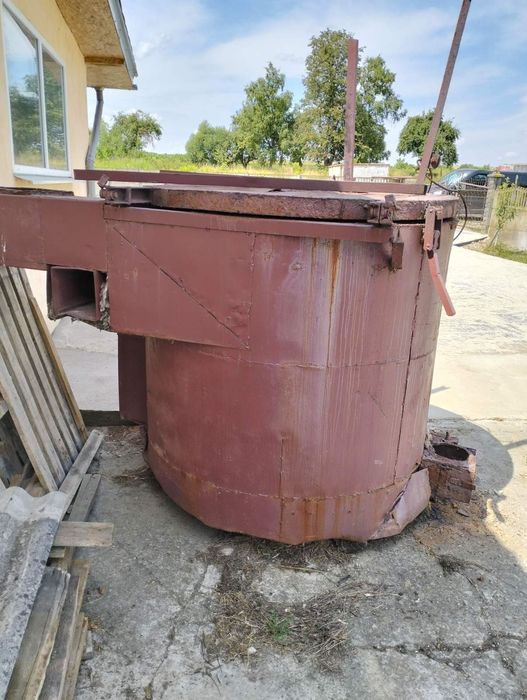 Піч промислова, твердопаливна