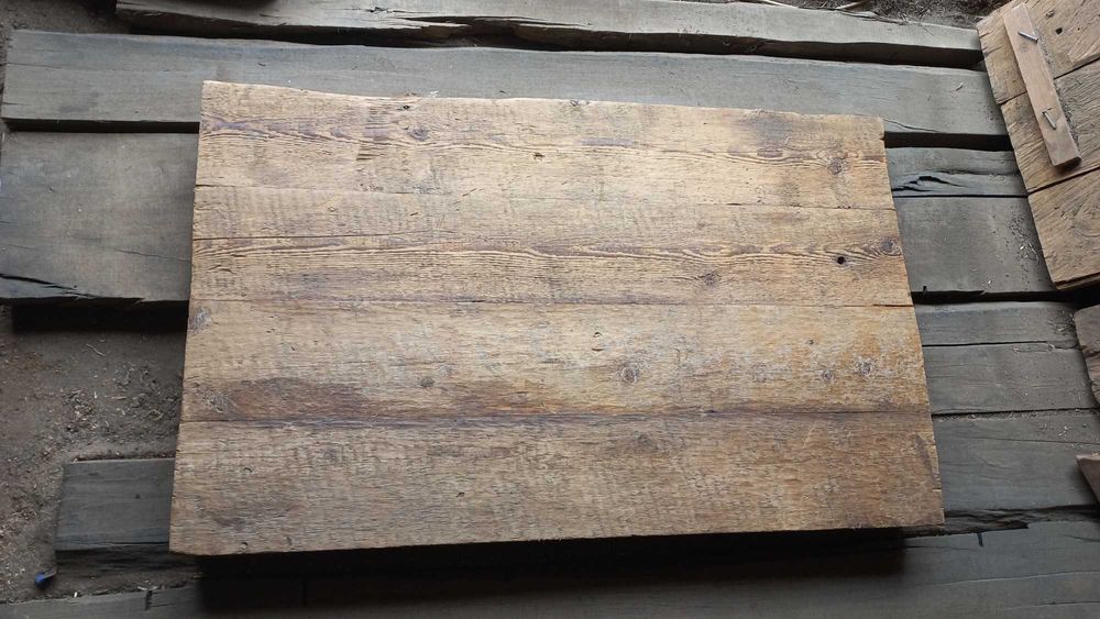 Столешница из старого бруса