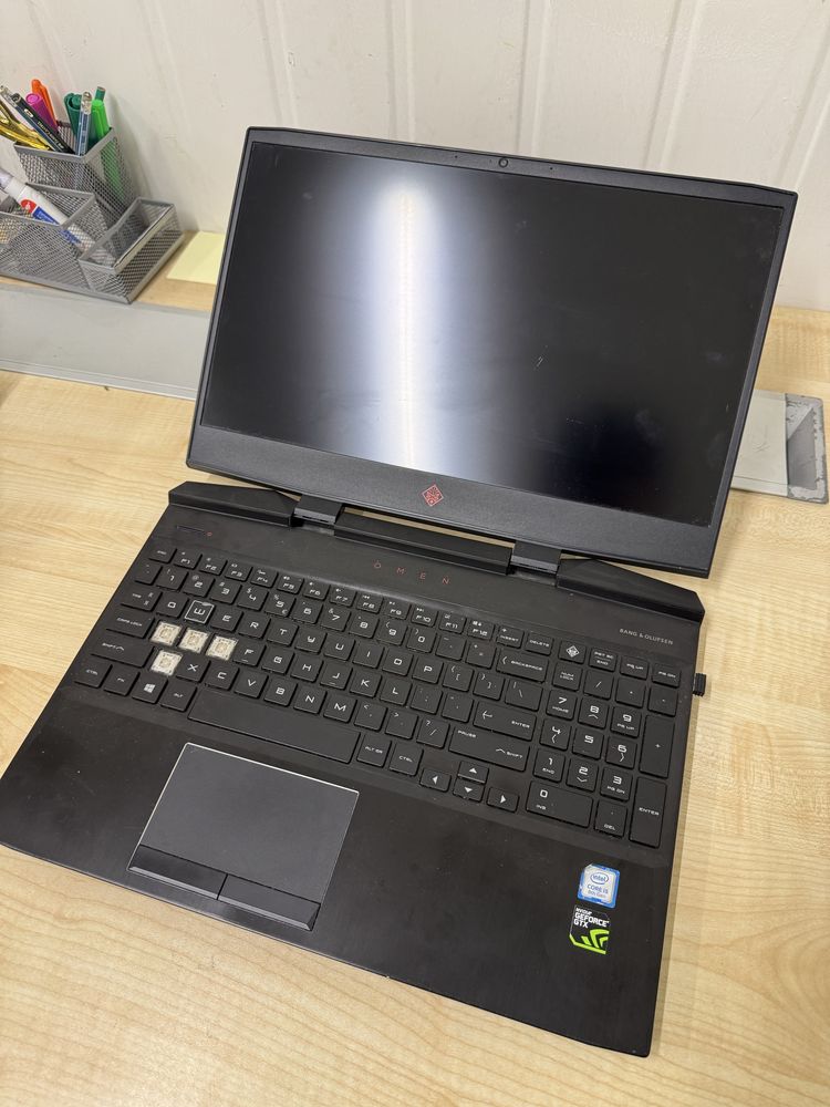 Hp omen bang and olufsen 15.6