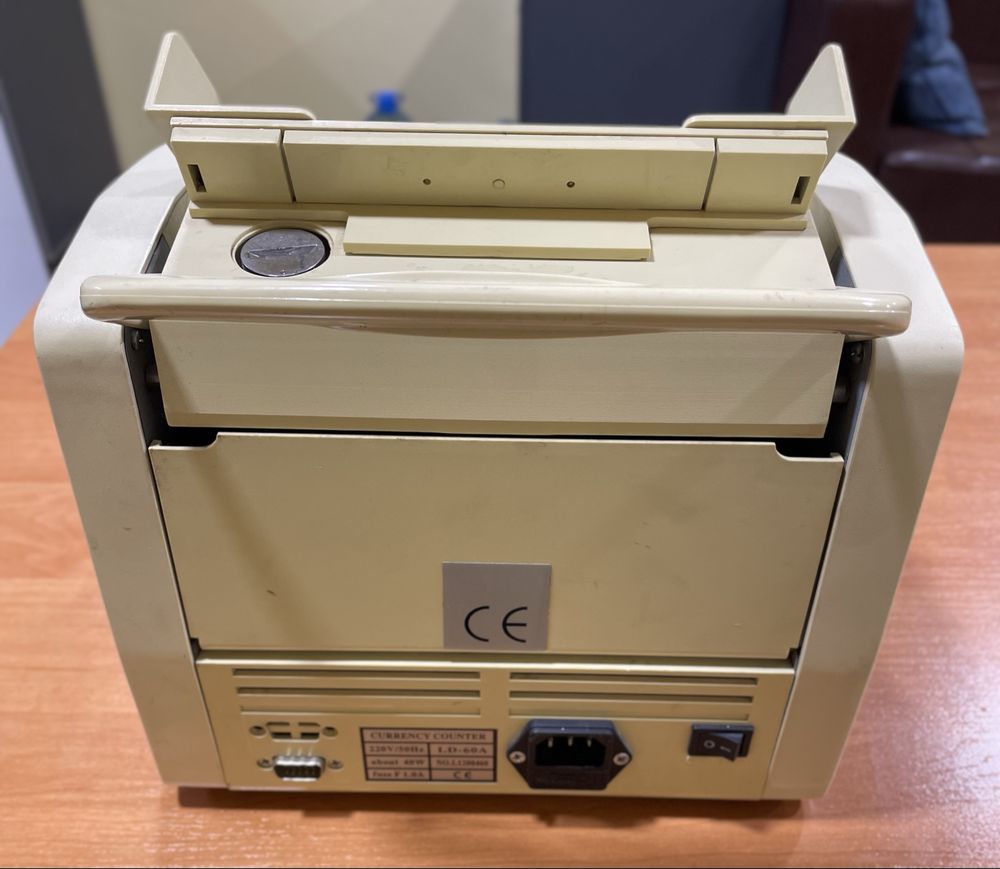 Счетчик банкнот Счетная Машинка Для Денег LD-60A