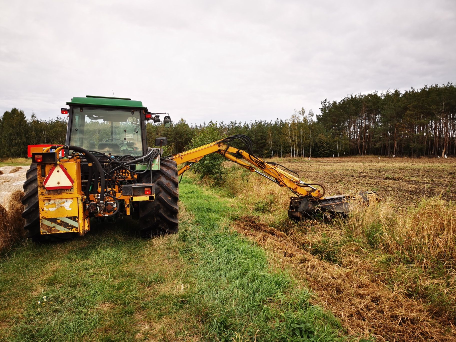 Johne Deere 2850 +kosiarka bijakowa herder