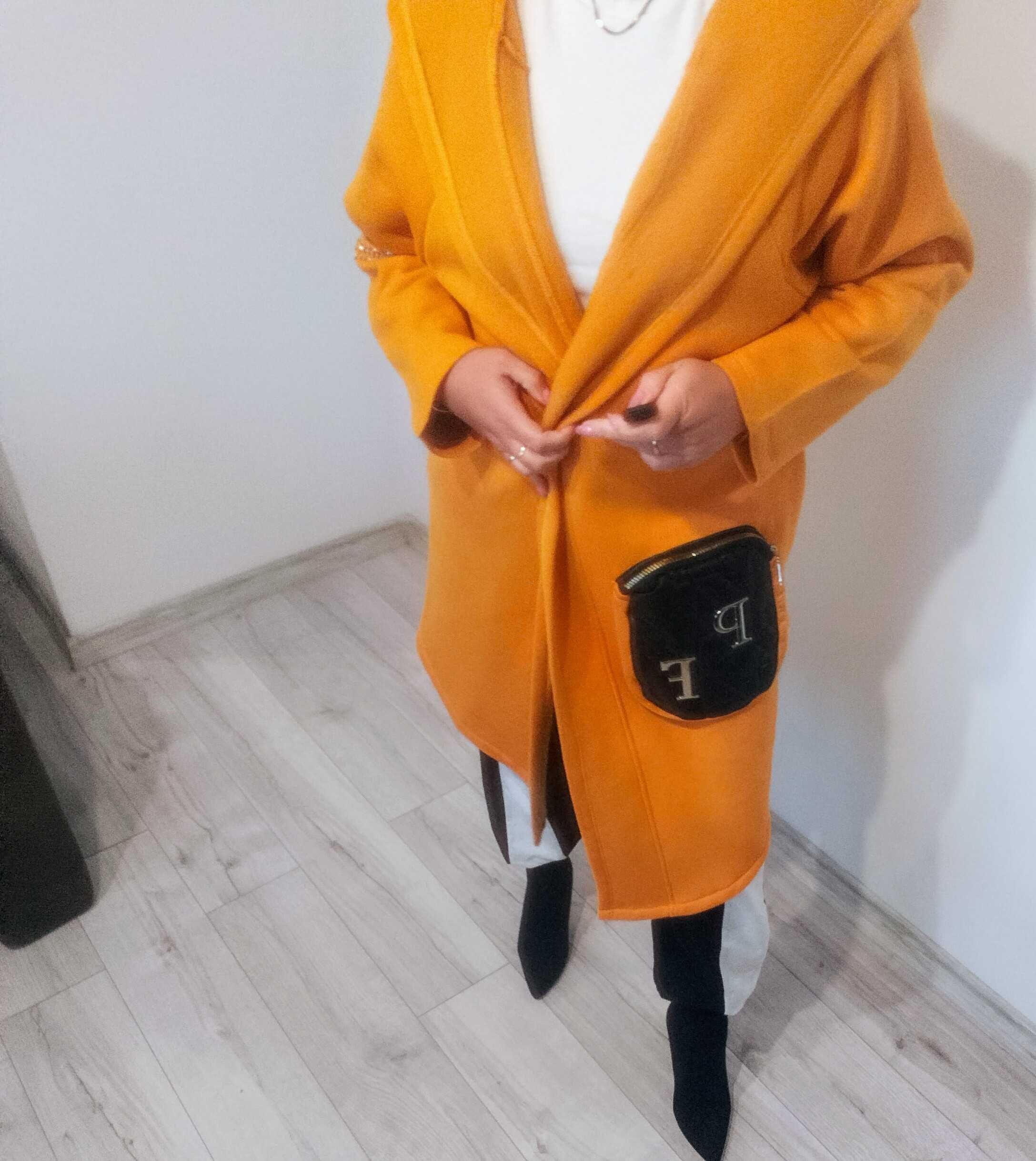 Płaszcz Paparazzi Fashion