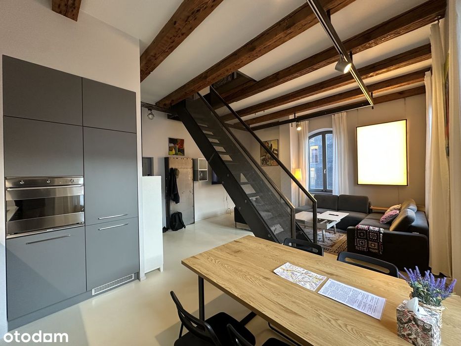 Mieszkanie w loftach / Loft apartment