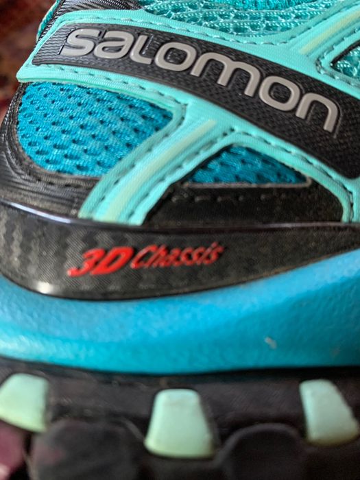 Кроссовки женские Salomon