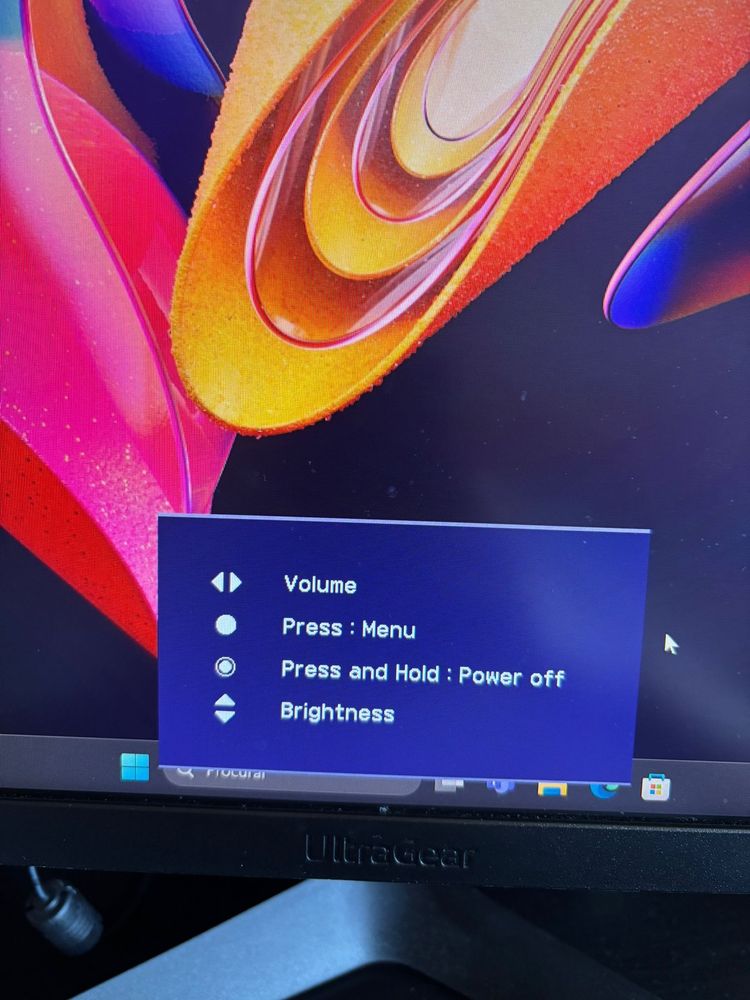 Monitor Gaming LG UltraGear 24″ | 165Hz | Como Novo
