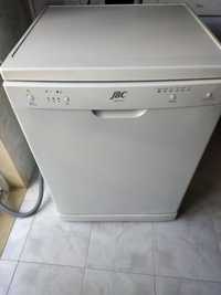 Máquina de lavar loiiça JBC