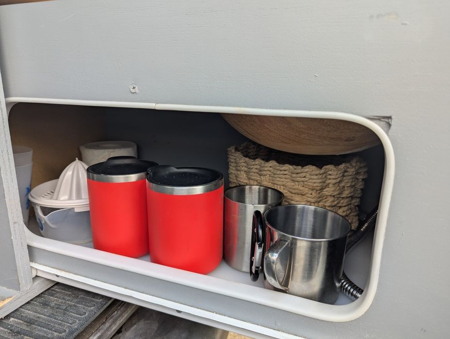 Mini Camper – Renault Kangoo 1999 – Perfeito para explorar Portugal