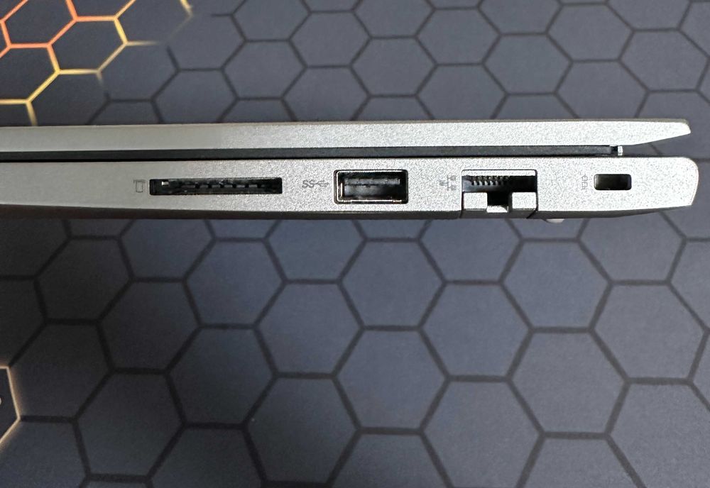 Ноутбук Lenovo ThinkBook 14 / 256 GB / Intel Core i5-1135G7 /